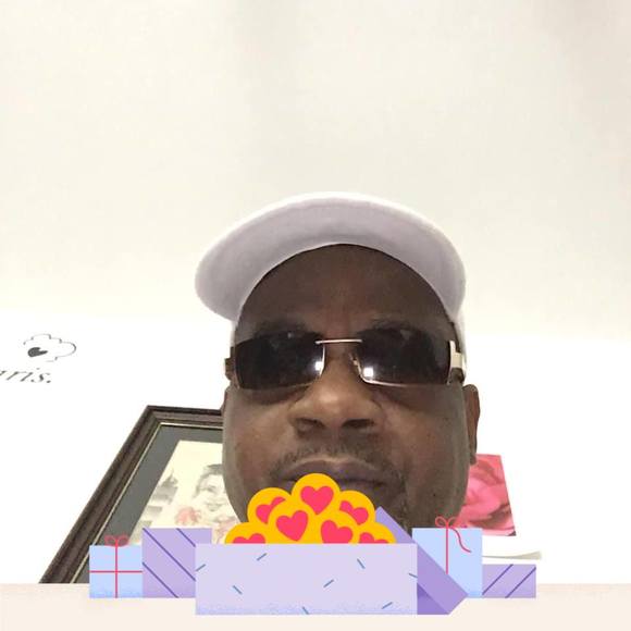 Meet your Posher, Calvin - Picture 1 of 1